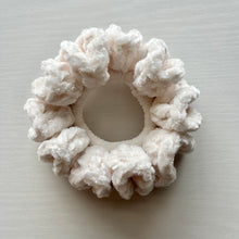 Load image into Gallery viewer, Velvet Scrunchies