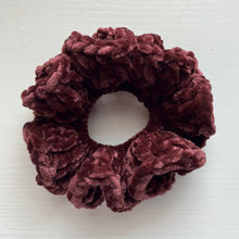 Load image into Gallery viewer, Velvet Scrunchies