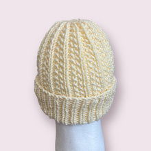 Load image into Gallery viewer, Ivory Justyna Beanie
