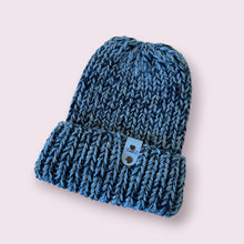 Load image into Gallery viewer, Blue Chunky Knit Beanie
