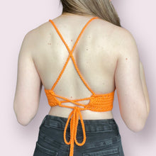 Load image into Gallery viewer, Hot Orange Lilly Top M
