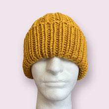 Load image into Gallery viewer, Mustard Justyna Beanie
