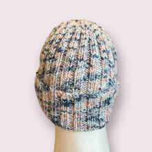 Load image into Gallery viewer, Aurora Essential Beanie
