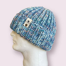 Load image into Gallery viewer, Blue Chunky Knit Beanie
