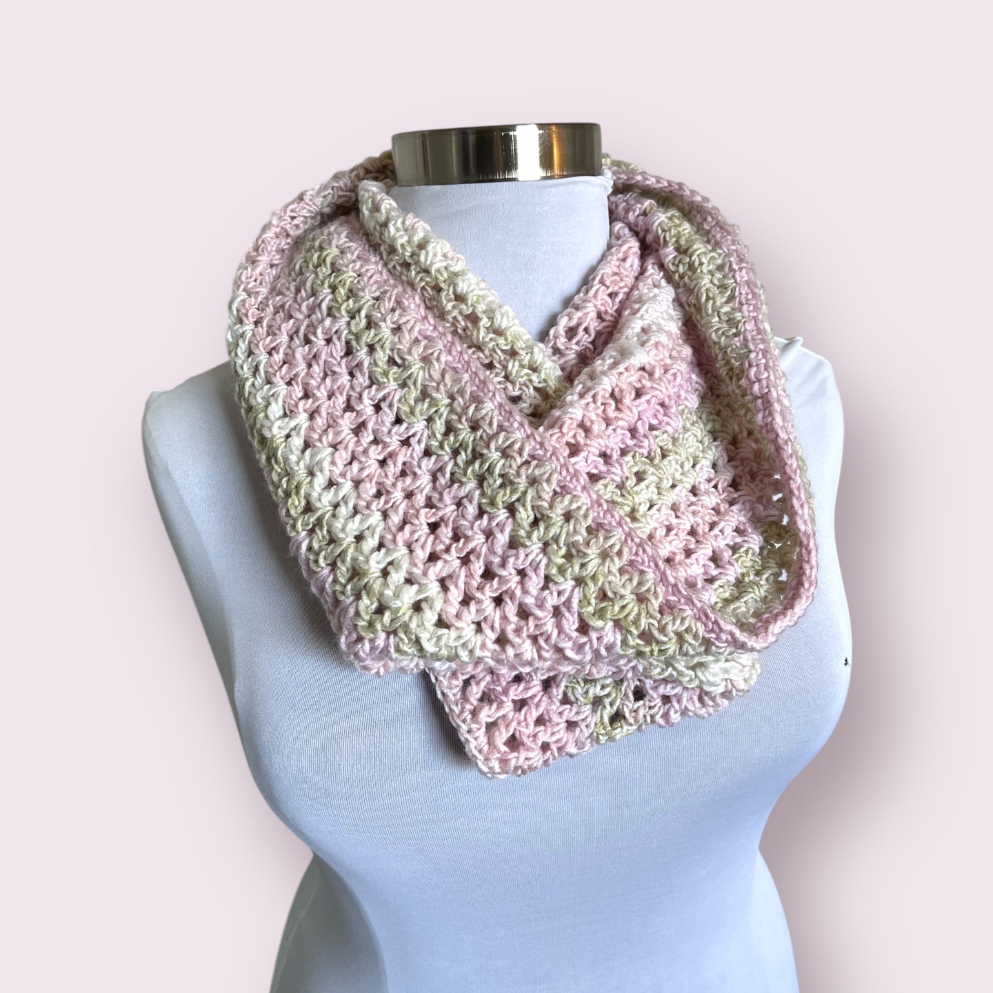 Pastel Cowl