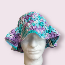 Load image into Gallery viewer, Beach Ball Kelp Bucket Hat
