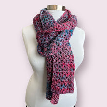 Load image into Gallery viewer, V Stitch Scarf
