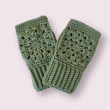 Load image into Gallery viewer, Sage Fingerless Gloves
